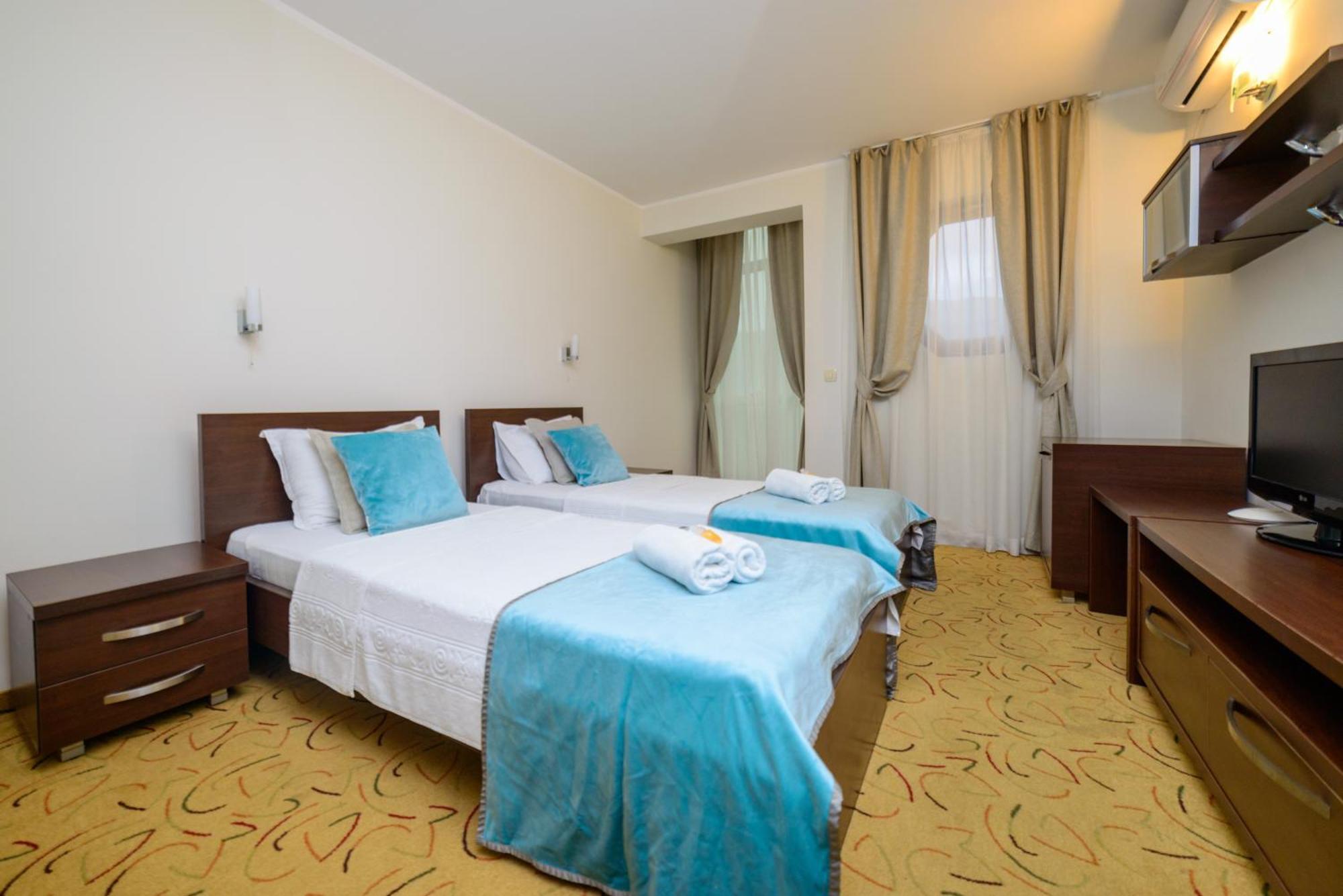 Hotel Odissey Jaz Budva Eksteriør billede