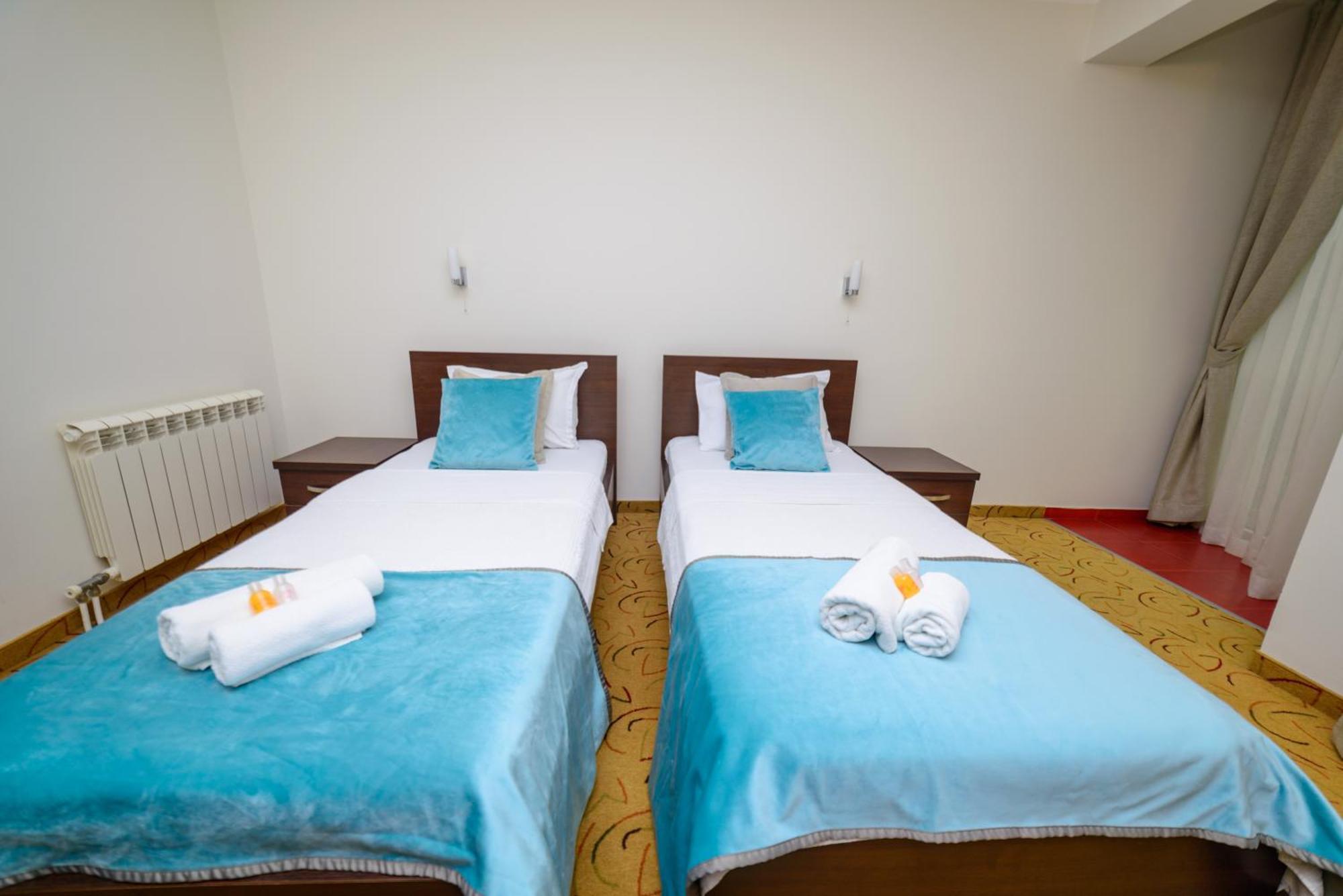 Hotel Odissey Jaz Budva Eksteriør billede